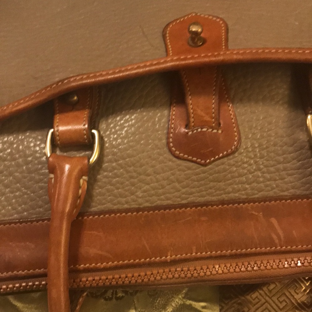 🥰💯🥰💯 vintage Dooney & Bourke!!! What A Bag💕Genuine Pebble Leather! - Picture 10 of 15